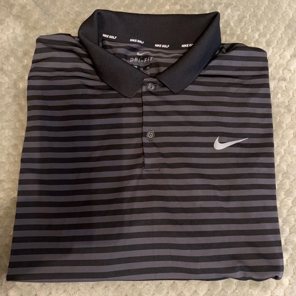 Nike Men's Black Striped Polo Shirt